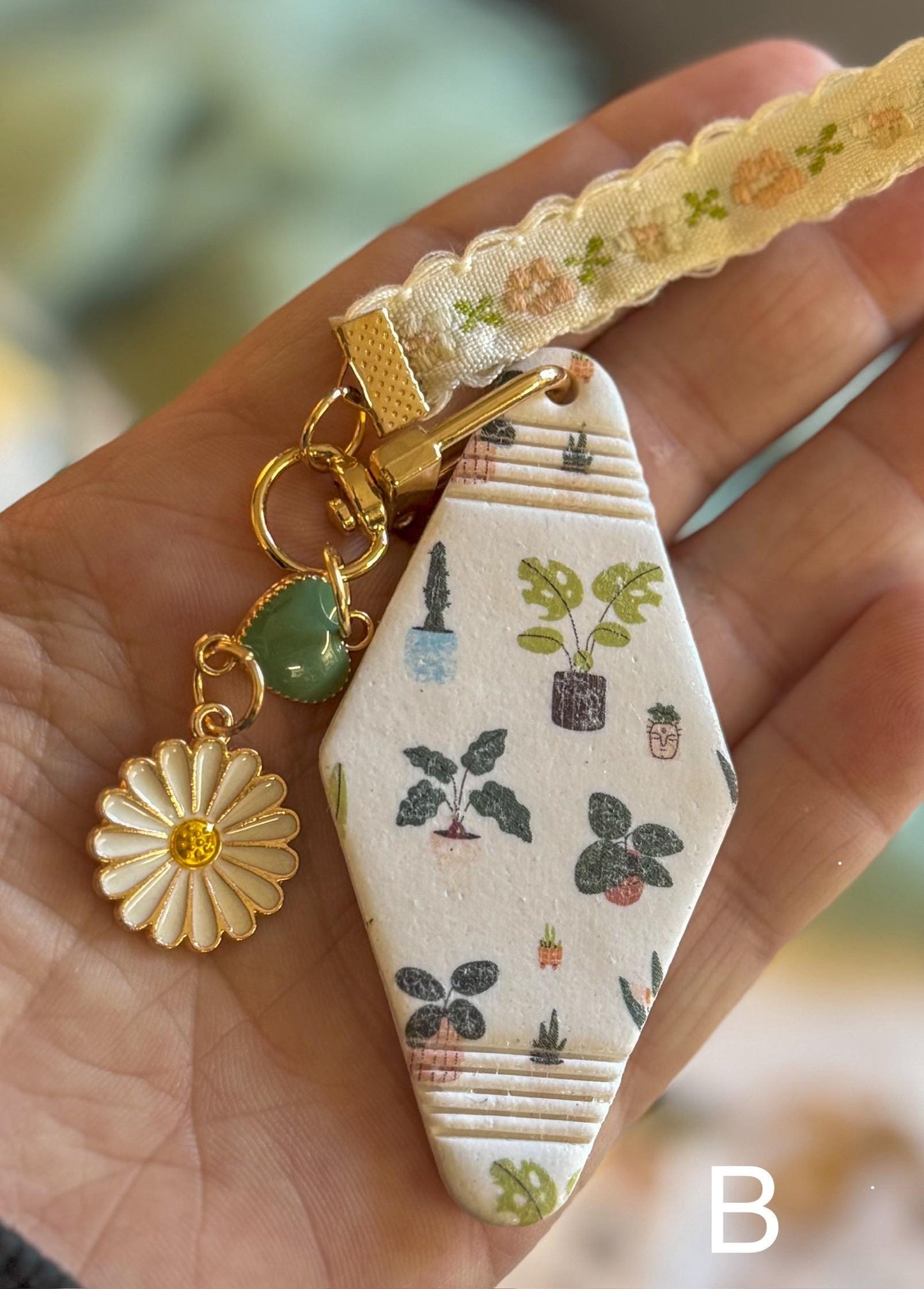 Flower Pot Motel Keychain, Polymer Clay, gold keychain set with flower and heart accents