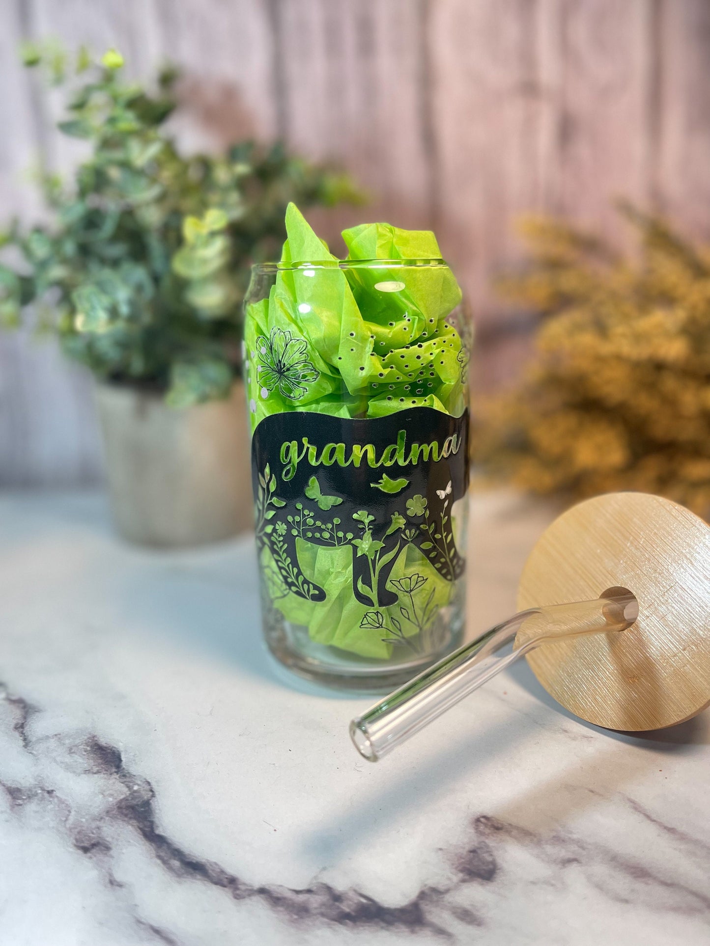 Grandma Bear 16-ounce glass tumbler with bamboo lid and glass straw