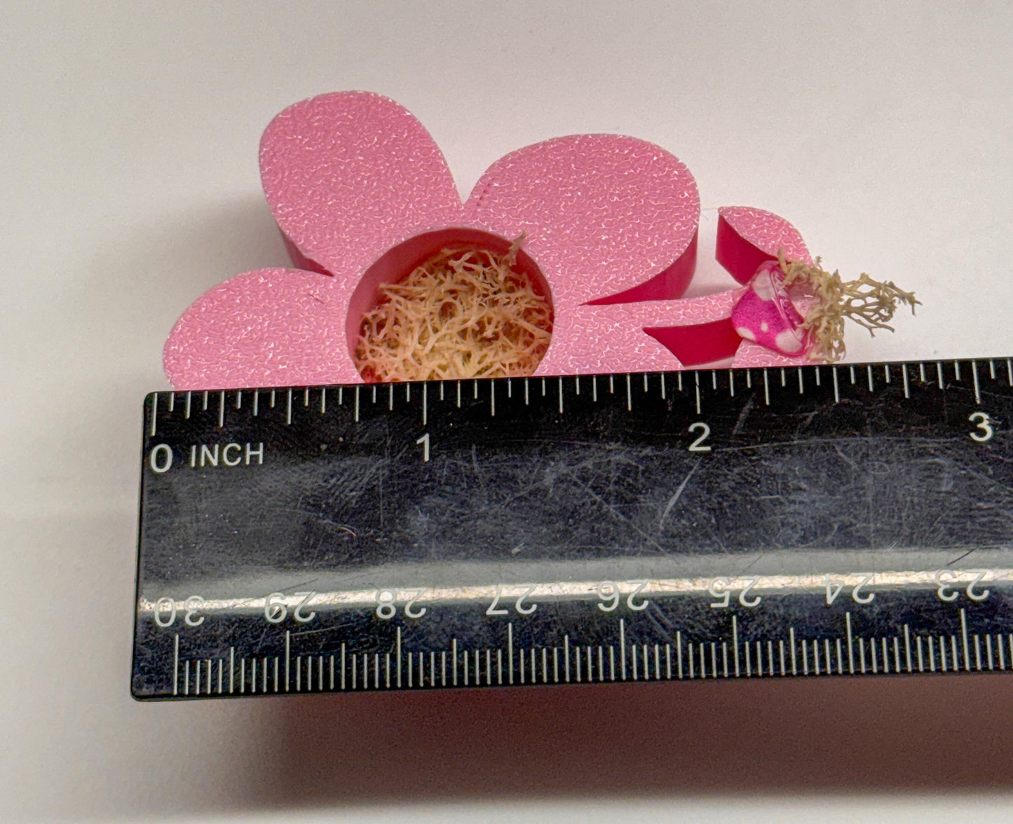 Jumping Spider Flower Magnet Hide, accessories for enclosure, magnet accessories for spider habitat