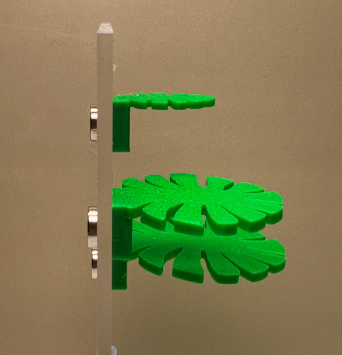 Monstera Leaf Ledge for Jumping Spider enclosure, accessory shelf with magnets, decor for spider habitat