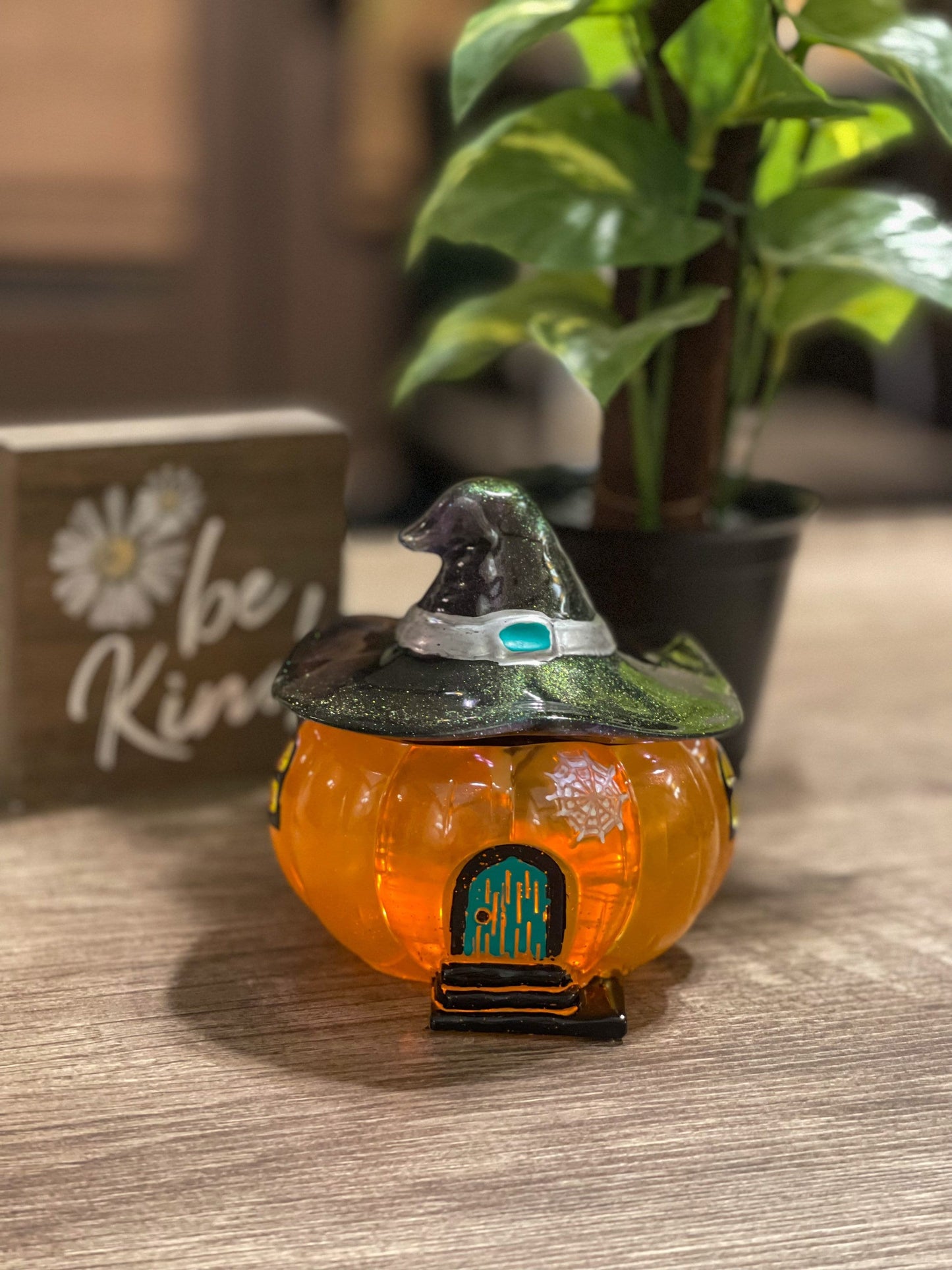 Light up Pumpkin Jar with witches hat, Halloween decoration, trinket jar, candy bowl