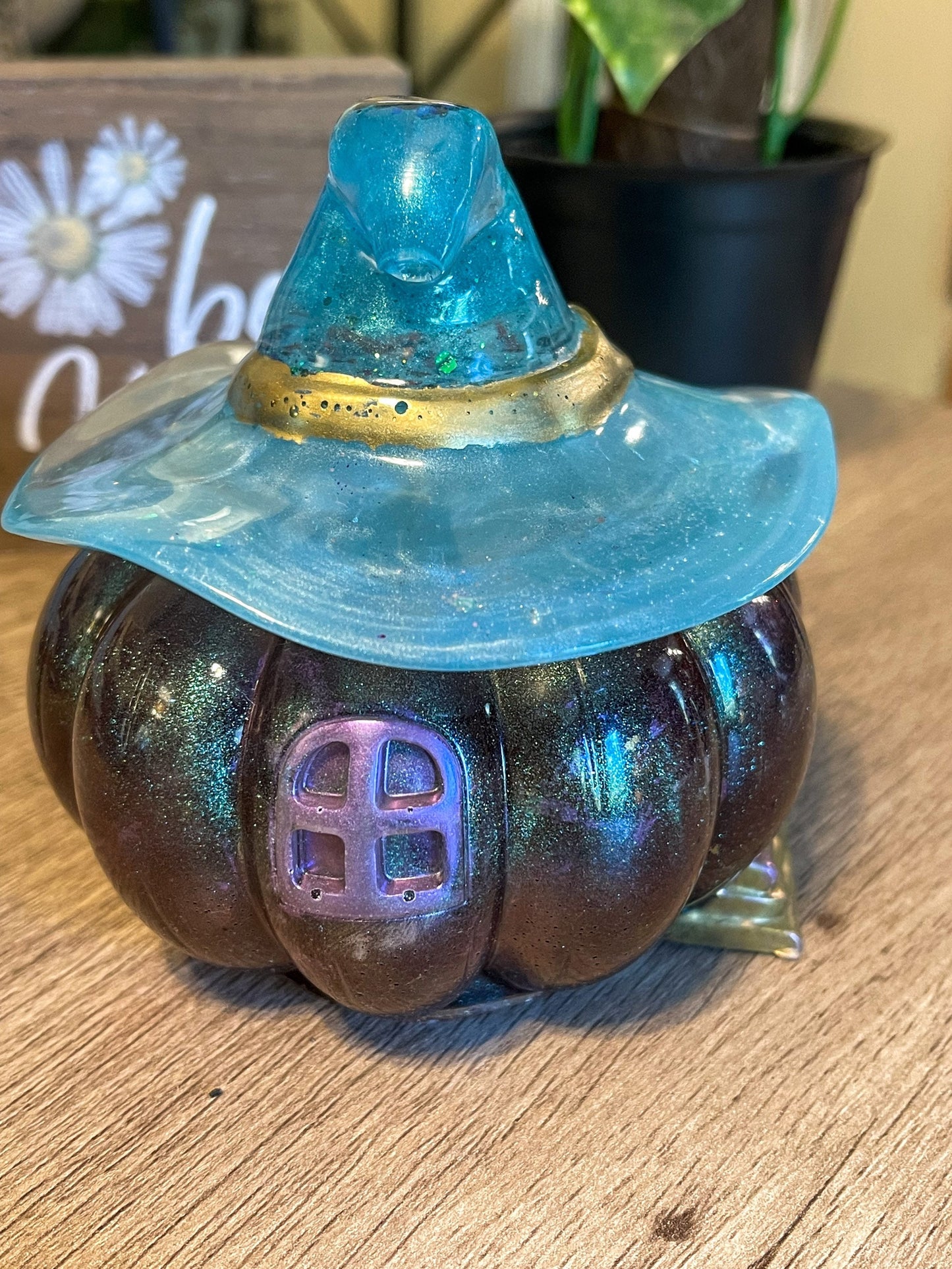 Light up Pumpkin Jar with witches hat