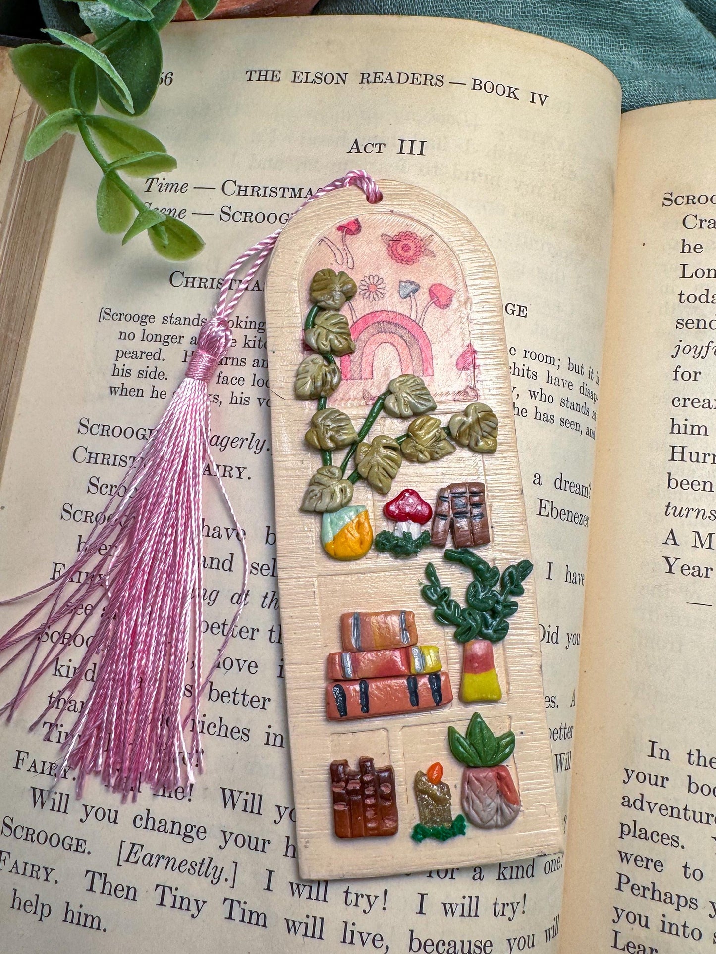 Polymer Clay Bookshelf Bookmark, book lover gift,  book accessories, handmade  reader gift, plant bookmark