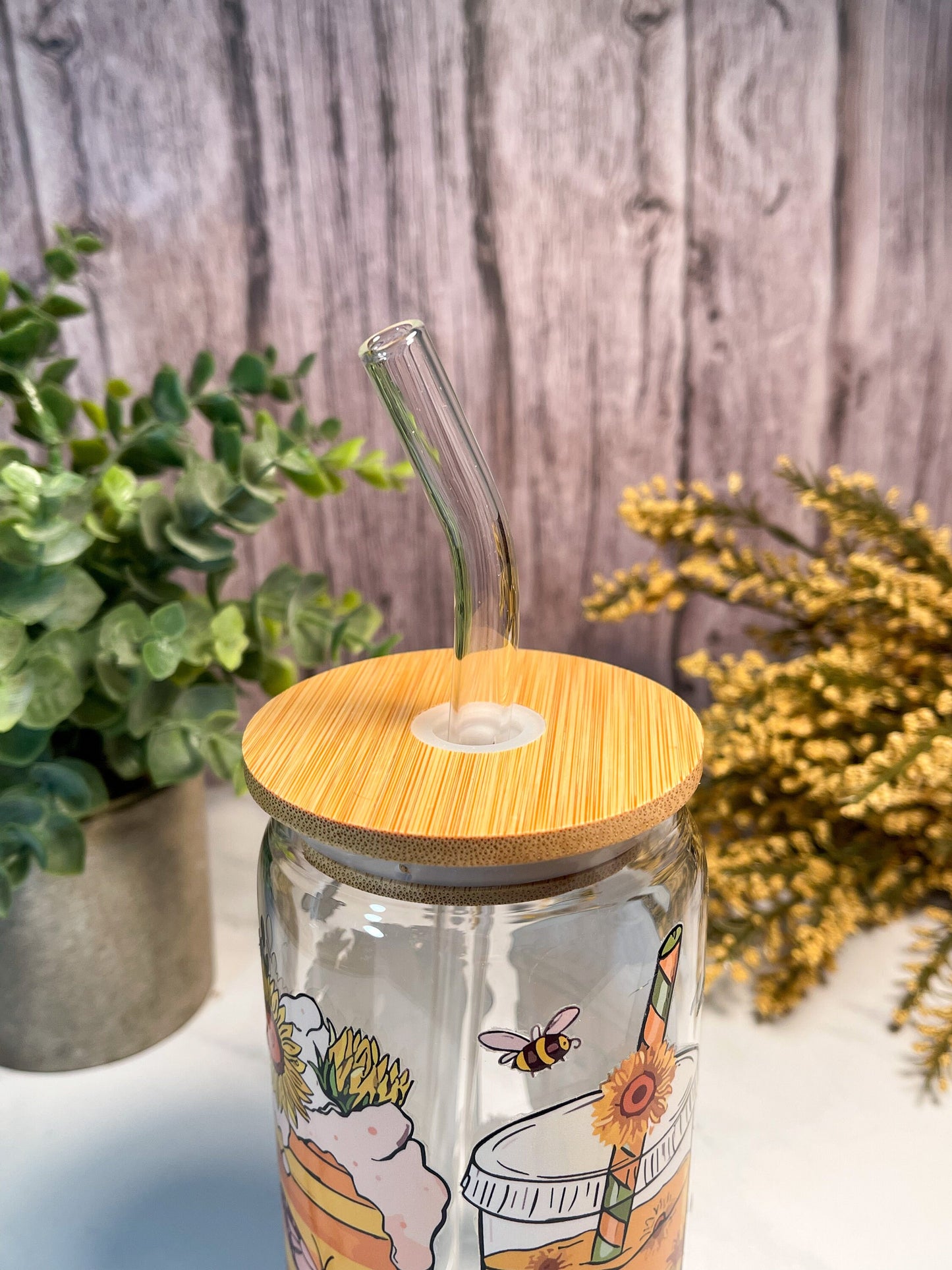 Fall 16 ounce glass with bamboo lid and glass straw