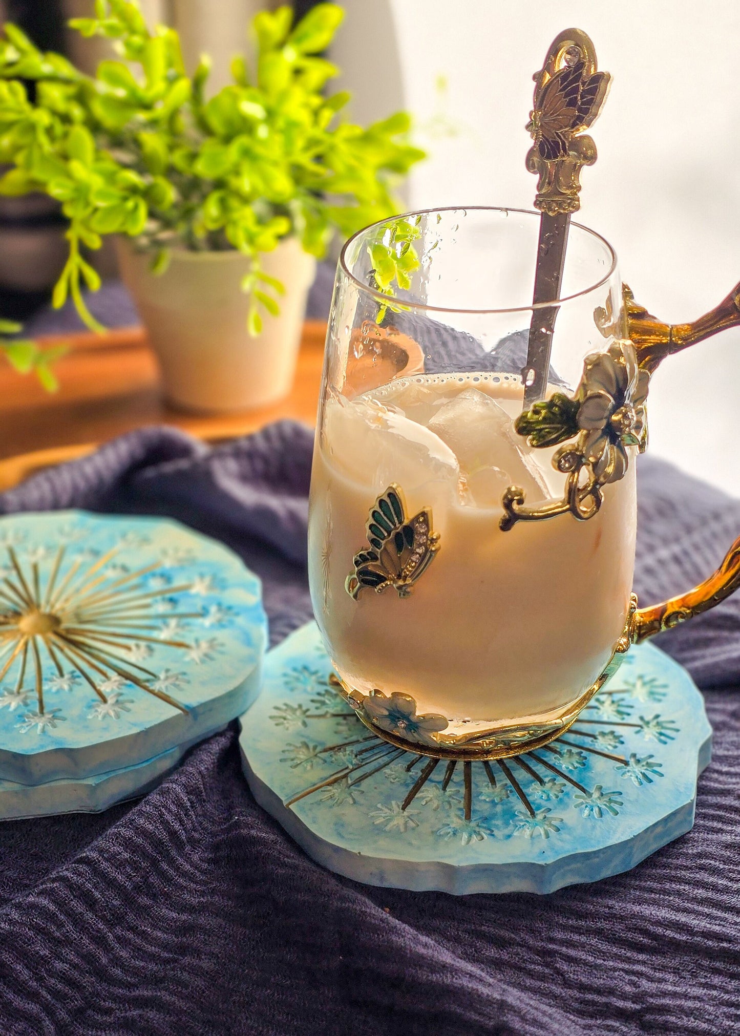 Dandelion cement Coaster Set, Blue and white coaster decor, hot or cold beverage coasters