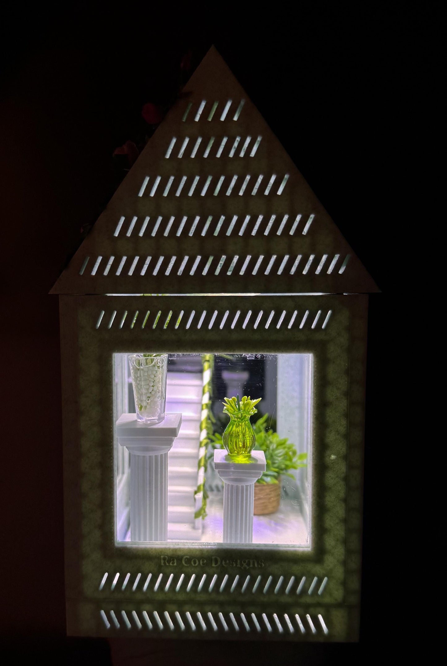 Decorated Greenhouse Jumping Spider Enclosure, Magnetic Front and top opening - Green Marble