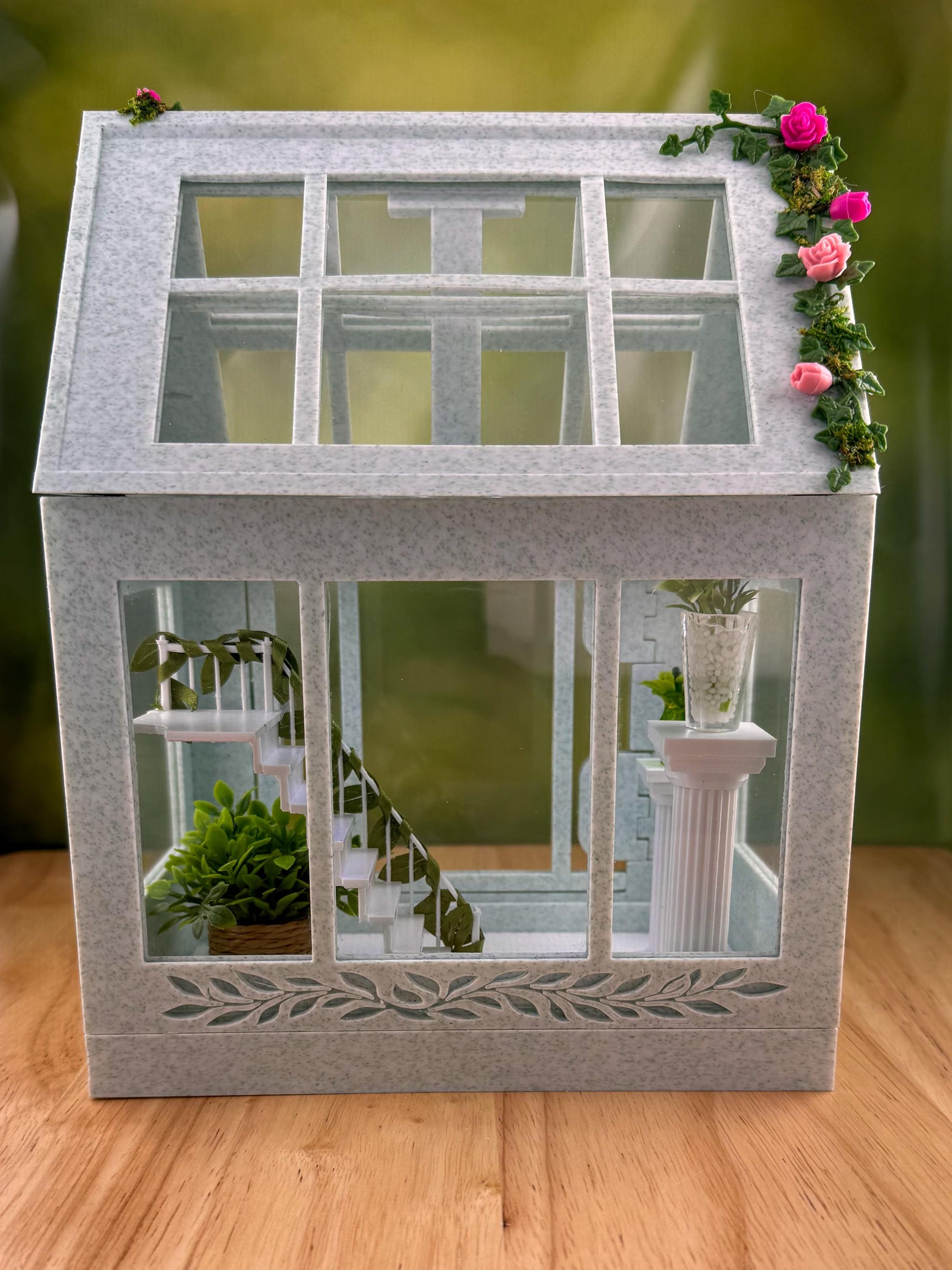 Decorated Greenhouse Jumping Spider Enclosure, Magnetic Front and top opening - Green Marble