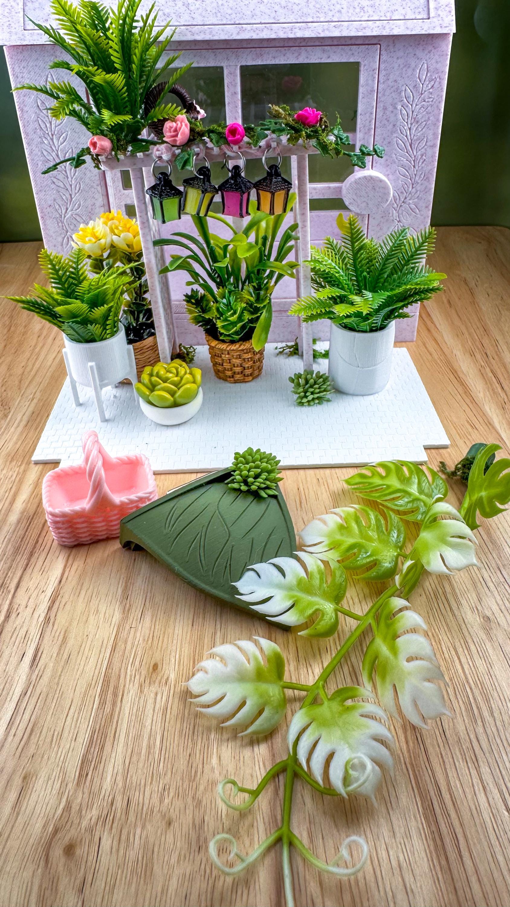 Decorated Jumping Spider greenhouse Enclosure, Magnetic Front and top opening - Pink Marble