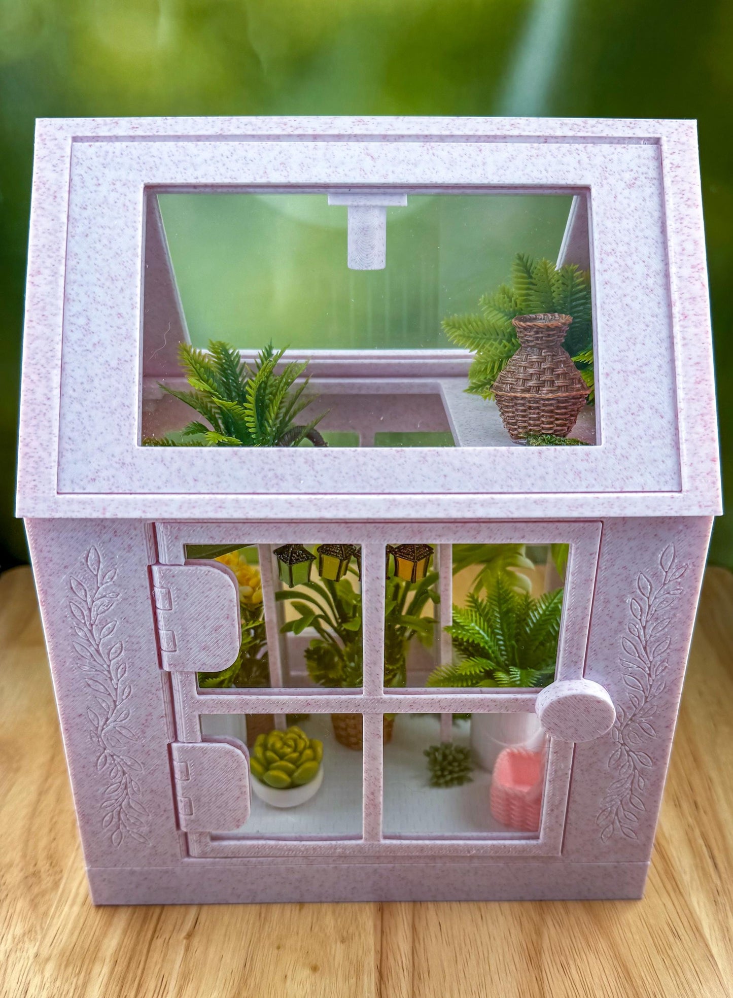 Decorated Jumping Spider greenhouse Enclosure, Magnetic Front and top opening - Pink Marble