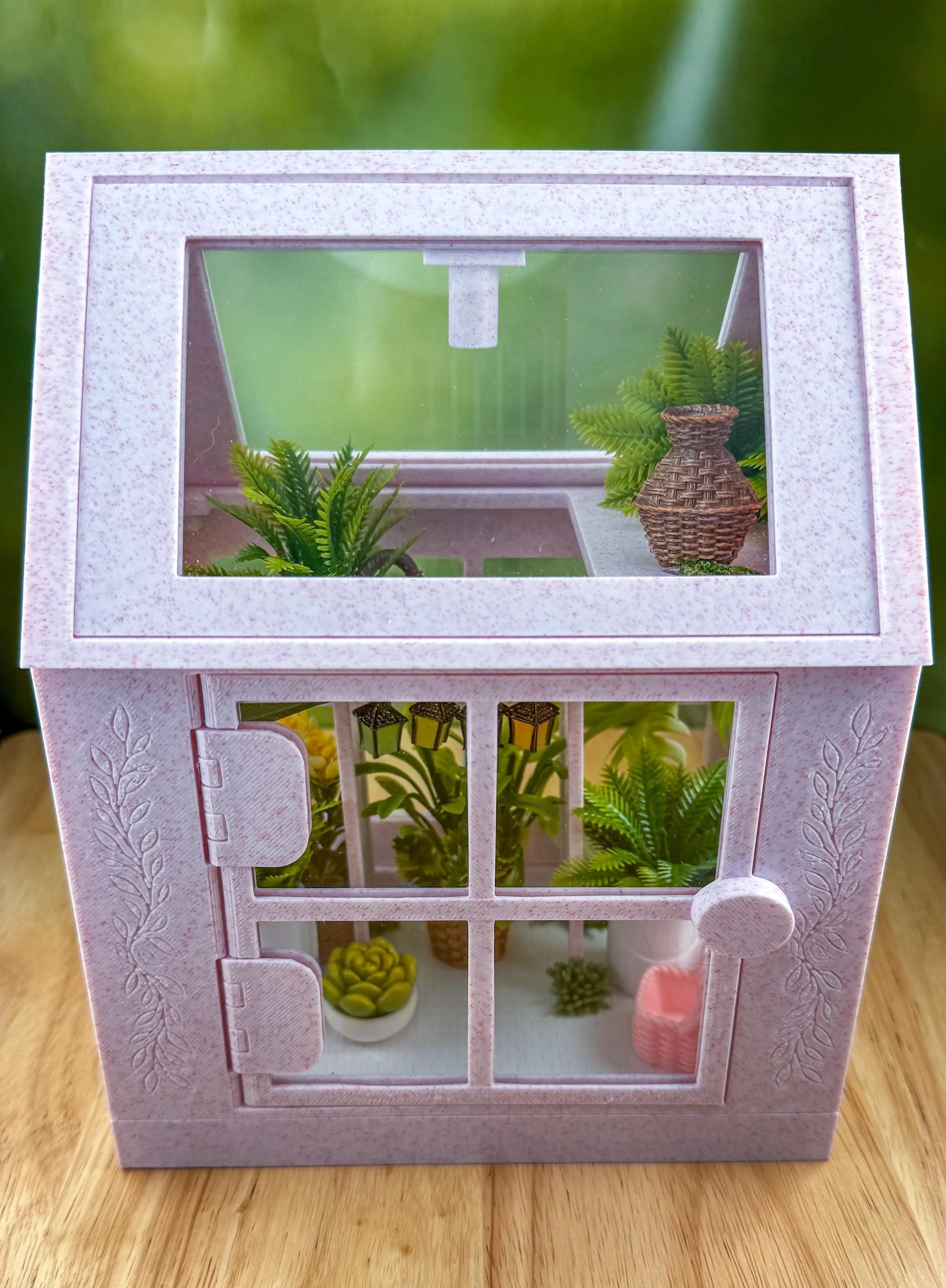 Decorated Jumping Spider greenhouse Enclosure, Magnetic Front and top opening - Pink Marble