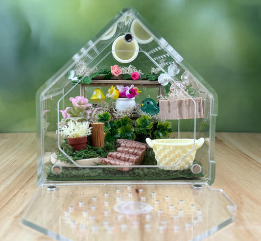 Decorated Acrylic Jumping Spider Enclosure, Front Opening Habitat 3.75x3.75x3.75