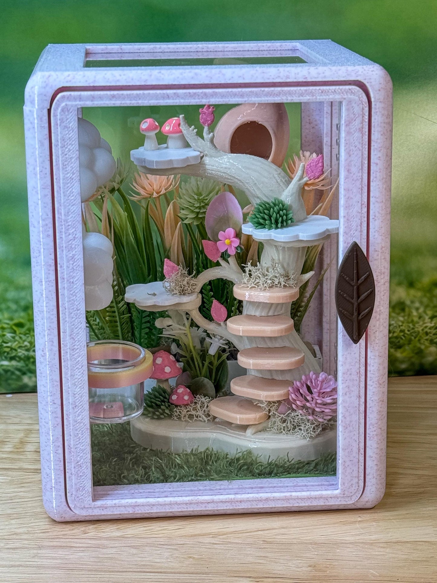 CUSTOM **Jumping Spider Enclosure, Front Opening Habitat (4.8x5x6.5) Pink Marble and Blue