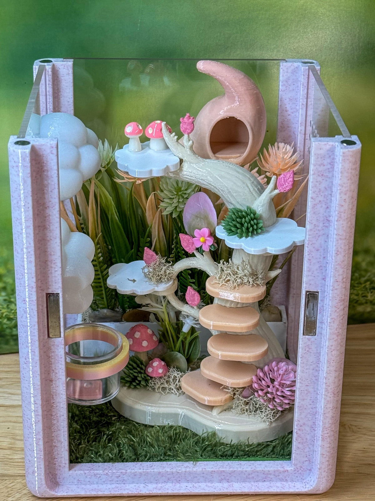 CUSTOM **Jumping Spider Enclosure, Front Opening Habitat (4.8x5x6.5) Pink Marble and Blue
